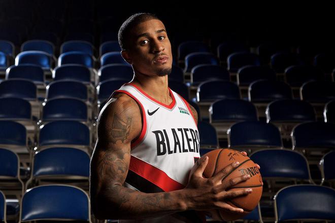 多年轻球员 多年轻球员